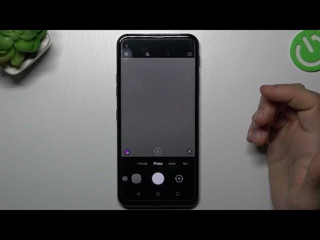 Video thumbnail for Make Burst Shot on LQ Q70 - Take Photos in Row
