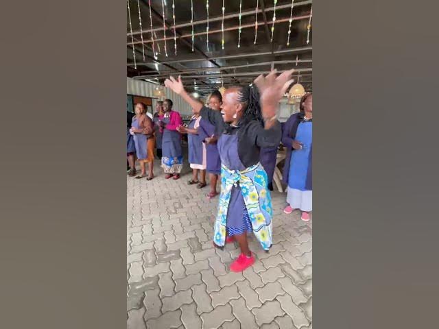Video thumbnail for Nairobi Crazy Dancing Lady