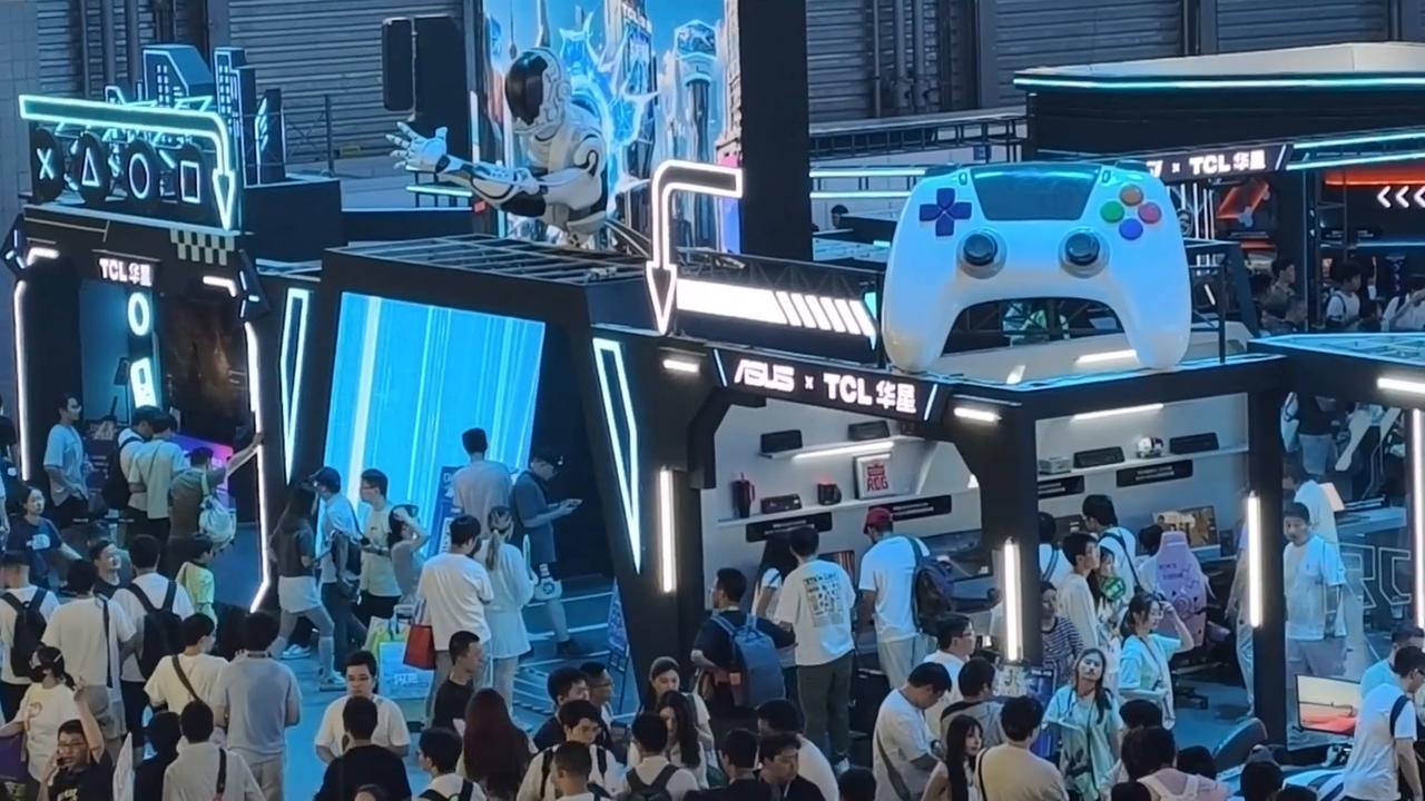 Video thumbnail for China: 2026 ChinaJoy Held in Shanghai 2.