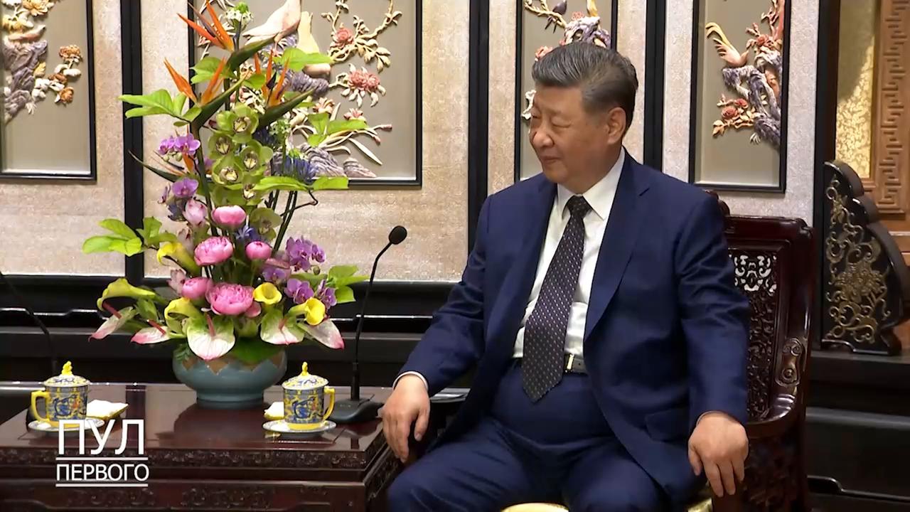 Video thumbnail for Thailand: Chinese President Xi hosts Belarusian counterpart Lukashenko in Beijing.