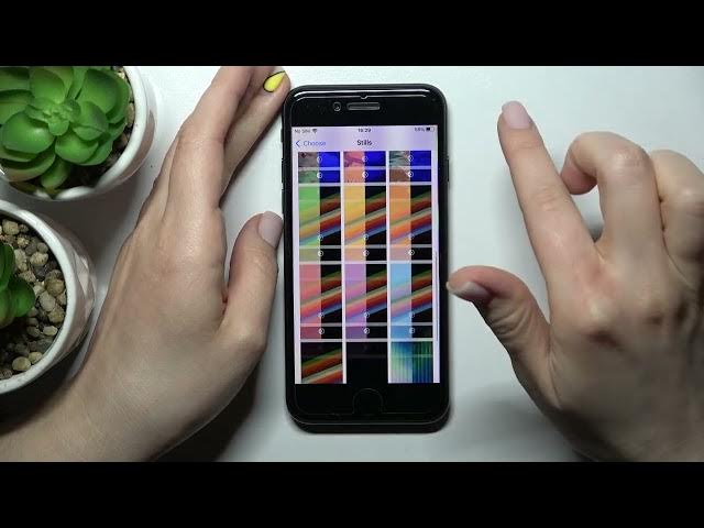 Video thumbnail for How to Change Lock Screen Wallpaper on iPhone SE (2022) - Manage Display Settings