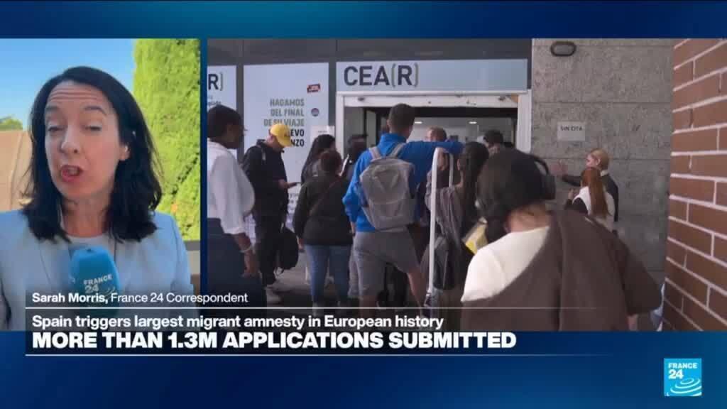 Video thumbnail for Final dash for documents as Spain triggers largest migrant amnesty in European history