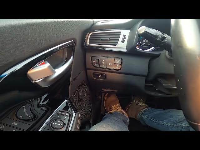 Video thumbnail for How to Enable or Disable Emergency Brakes in Kia Niro I ( 2016 – 2022 ) | Collision Warning