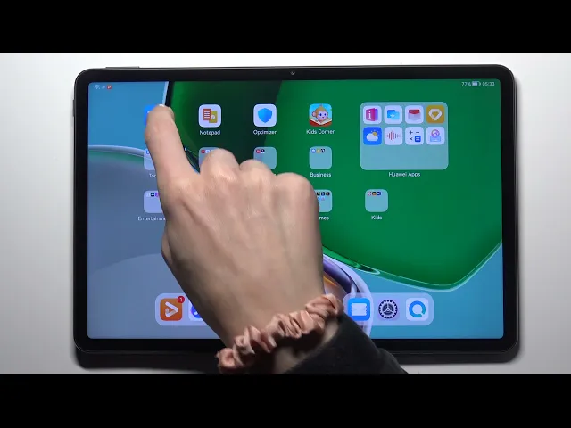 Video thumbnail for How to Enable / Disable Autocorrection feature on HUAWEI MatePad 11 – Use Autocorrection Function