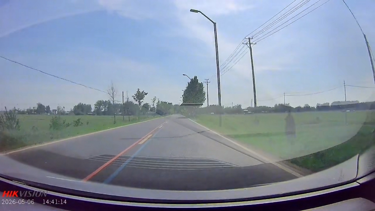 Video thumbnail for Car Swerves and Crashes to Avoid Motorcycle in Jiangsu