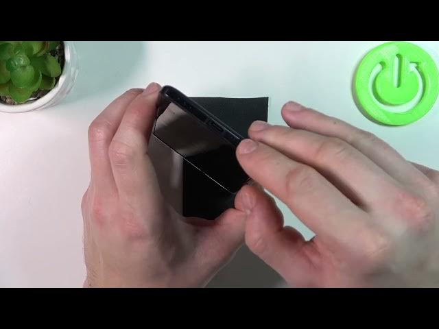 Video thumbnail for Can I Use SD Card & Expand Storage Space in Oppo Find N2 Flip? Does It Have SD Card Slot?