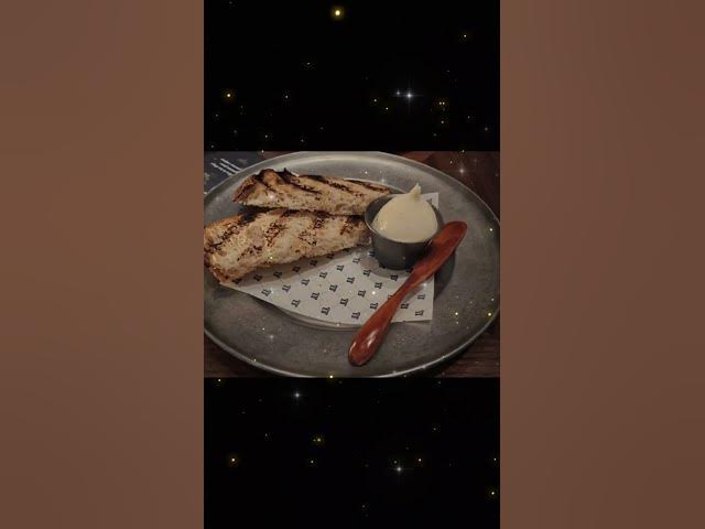 Video thumbnail for Stags Head Steakhouse Review - Singapore's First London-Style Chop House