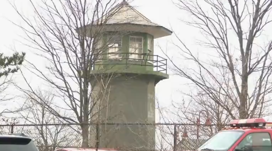 Video thumbnail for Drone drops smuggle drugs and contraband into Hudson Valley prisons