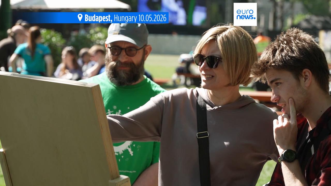Video thumbnail for Budapest celebrates Europe with a massive festival under new government era