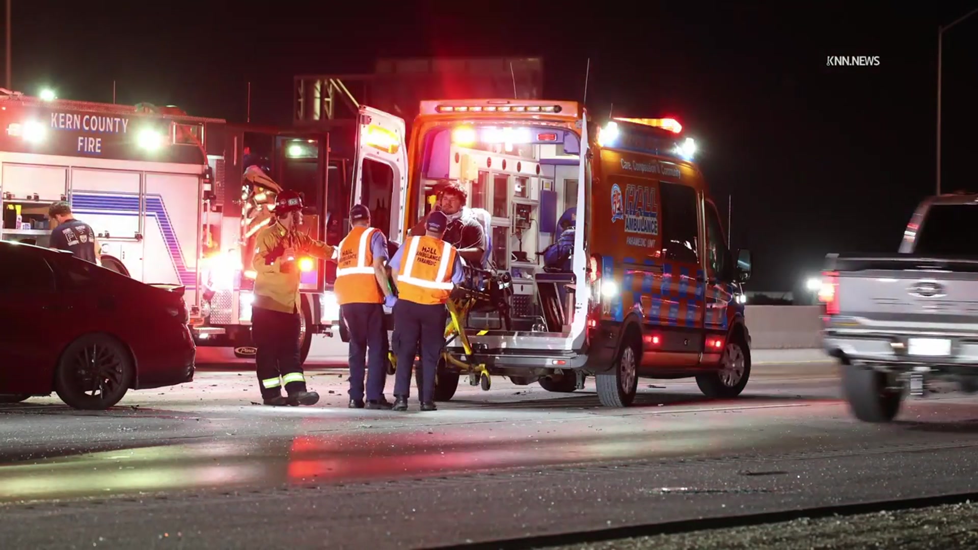 Video thumbnail for US, Bakersfield: Bakersfield 4 Vehicles Involved in Crash on North 99 and South of Lerdo Highway.