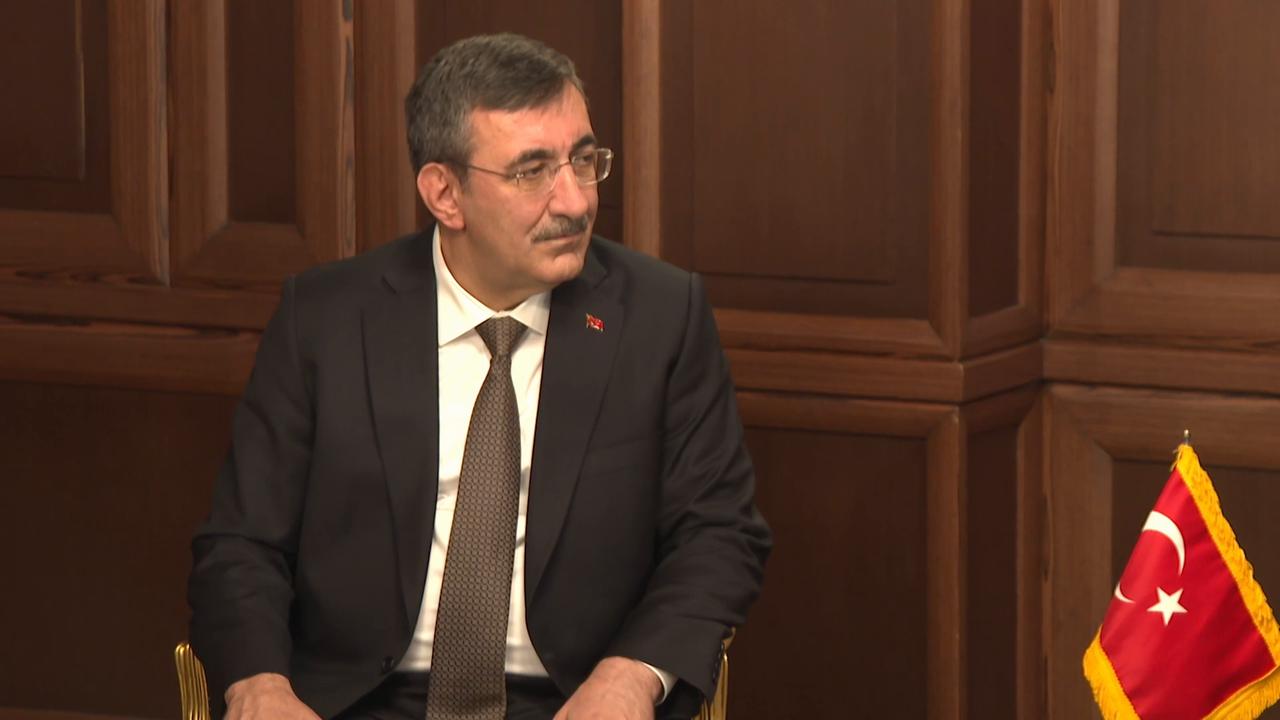 Video thumbnail for Iran: Turkish VP meets Pezeshkian ahead of Khamenei memorial ceremony.