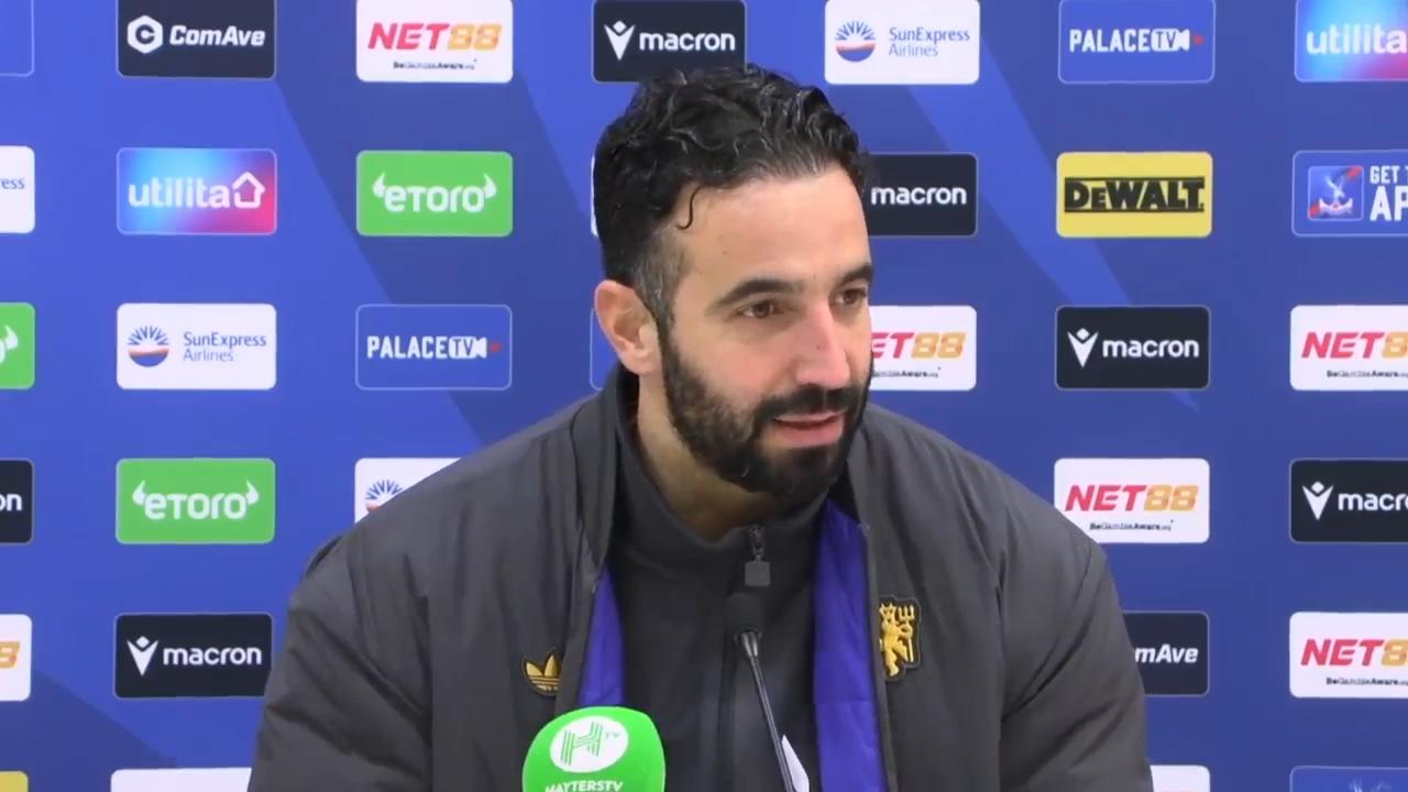 Video thumbnail for Amorim hails 'important' Zirkzee after 2-1 win over 'tired' Palace