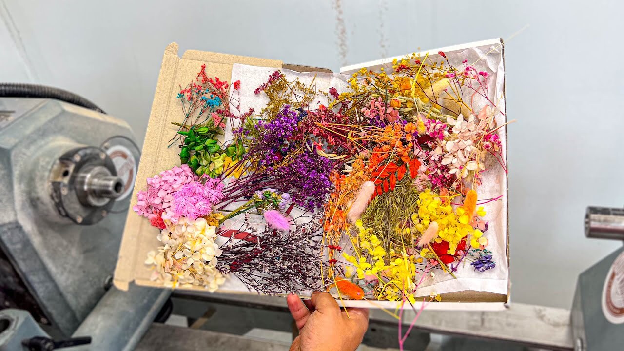 Video thumbnail for Woodturning - Can't get enough of turning flowers