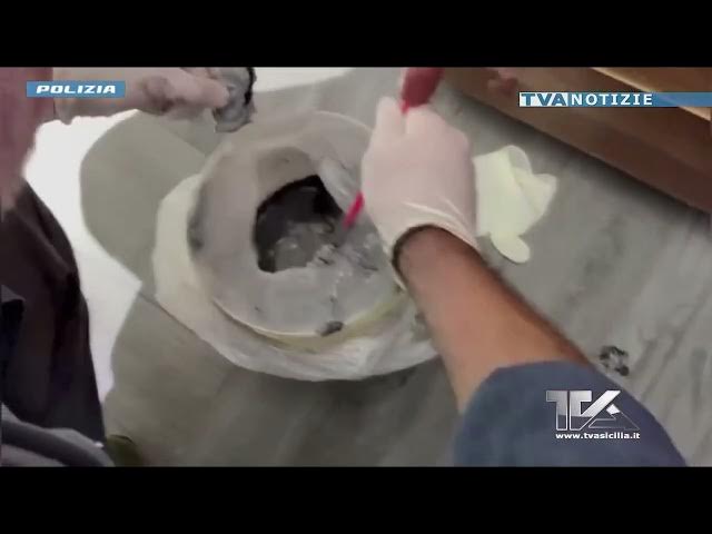 Video thumbnail for Catania. 10 arresti per spaccio di droga da parte della Polizia di Stato. L’inchiesta collegata al c