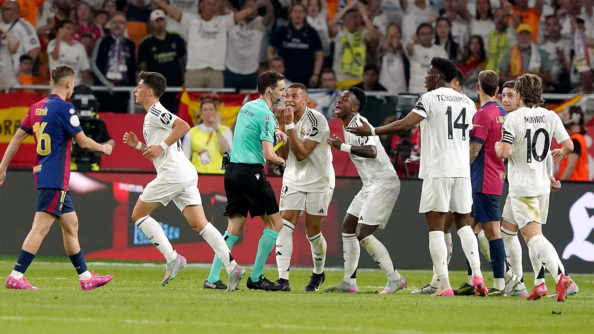 Video thumbnail for The Football Review | Episode 1260 | SF 02