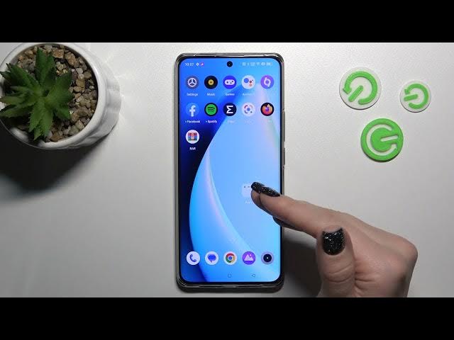 Video thumbnail for How to Create Home Screen Folders on Realme 10 Pro+ - Add Folder to Home Screen