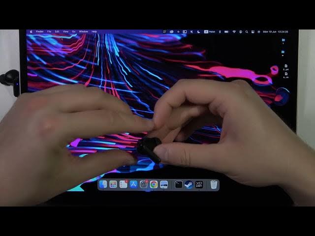 Video thumbnail for How to Pair Lenovo HT05 Earbuds with any Macbook?