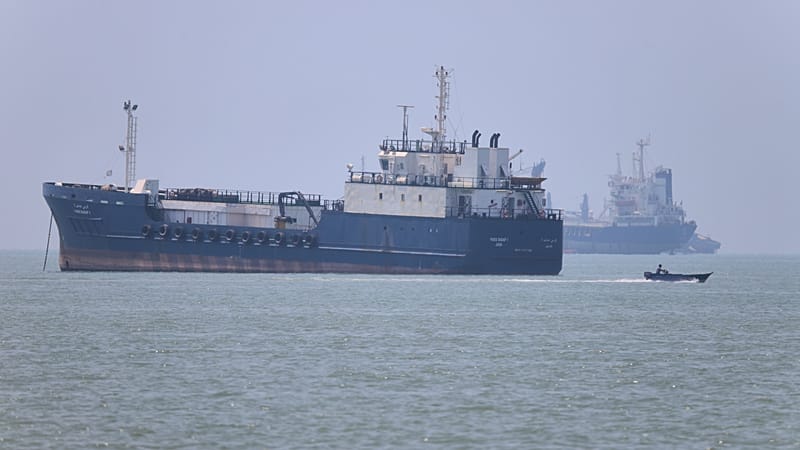 Video thumbnail for Iran says Strait of Hormuz closed again after Israeli attacks on Lebanon