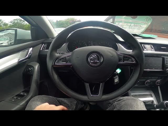 Video thumbnail for How to Enable or Disable Side Rear View Mirrors Heating in Skoda Octavia III ( 2013 – 2020 )