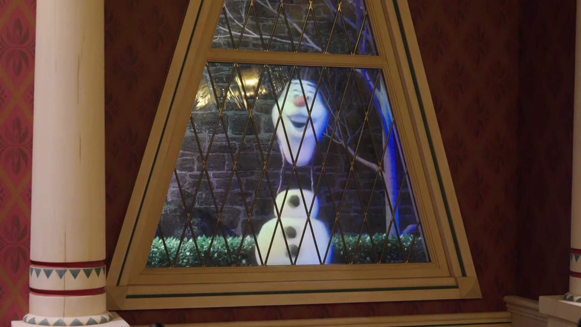 'Video thumbnail for Closer Look at the Queue for the Frozen Ride at Tokyo DisneySea'