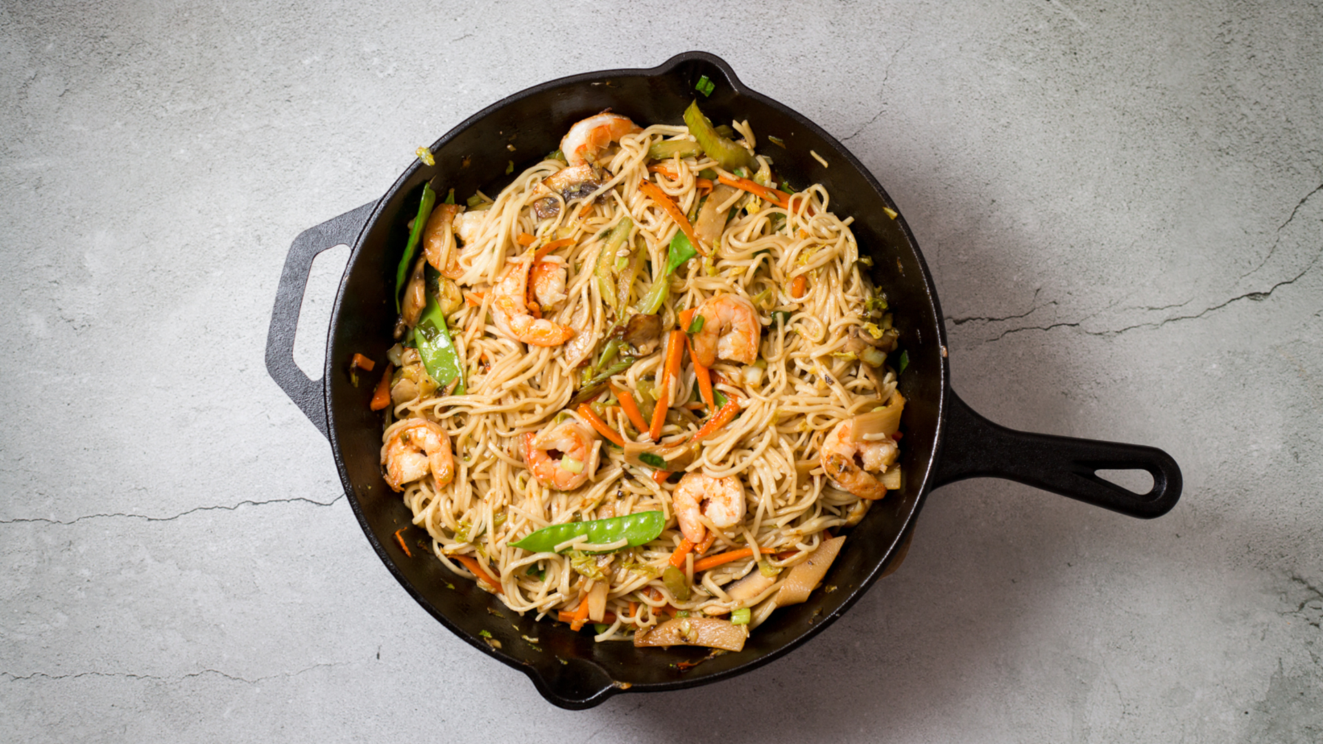 Video thumbnail for Easy Shrimp Lo Mein Recipe