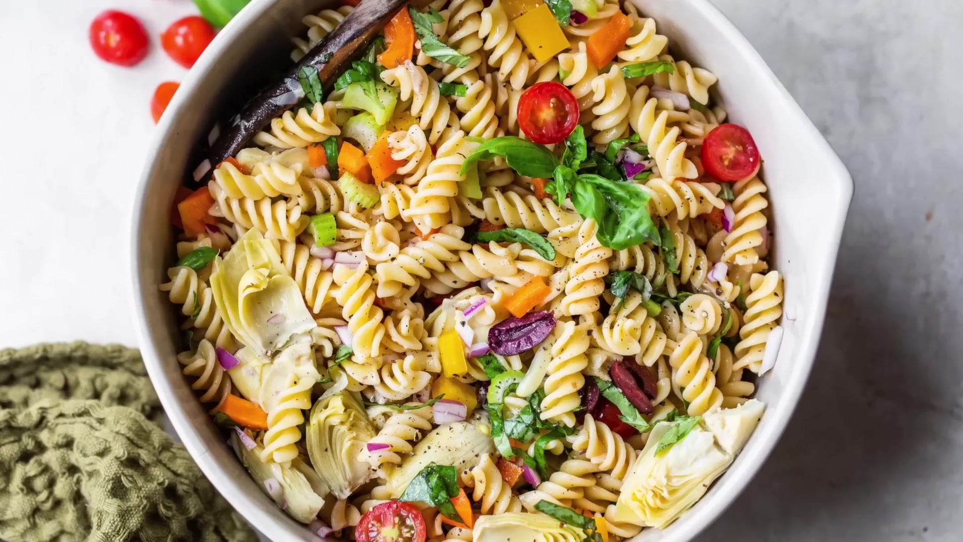 Video thumbnail for Simple Summer Salad Recipes (Easy Summer Salads) (1080p 30fps)