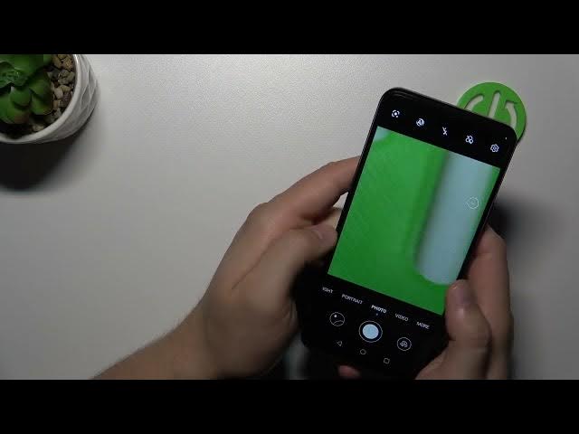 Video thumbnail for How to Activate the Maximum Camera Zoom on Honor 70 Lite / Useful Features of Your Smartphone