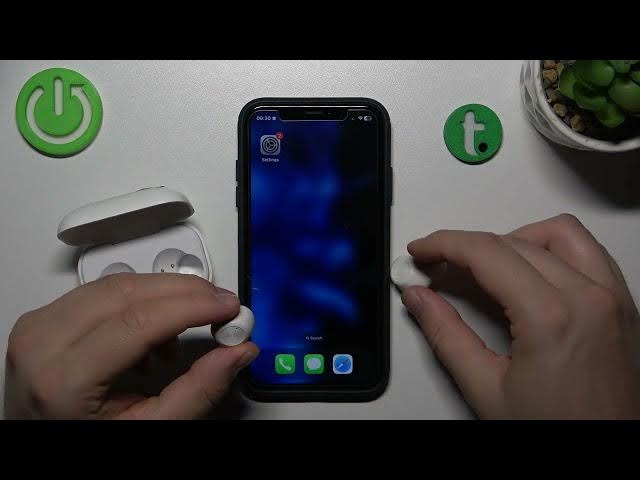 Video thumbnail for How to Pair Thomson WEAR7701 with iPhone?