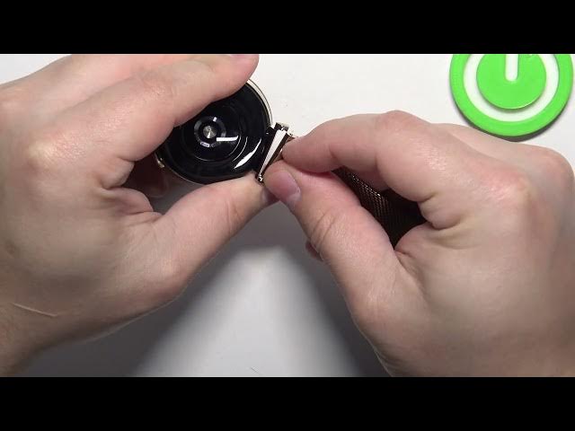 Video thumbnail for How to Change Straps on HUAWEI Watch GT 4