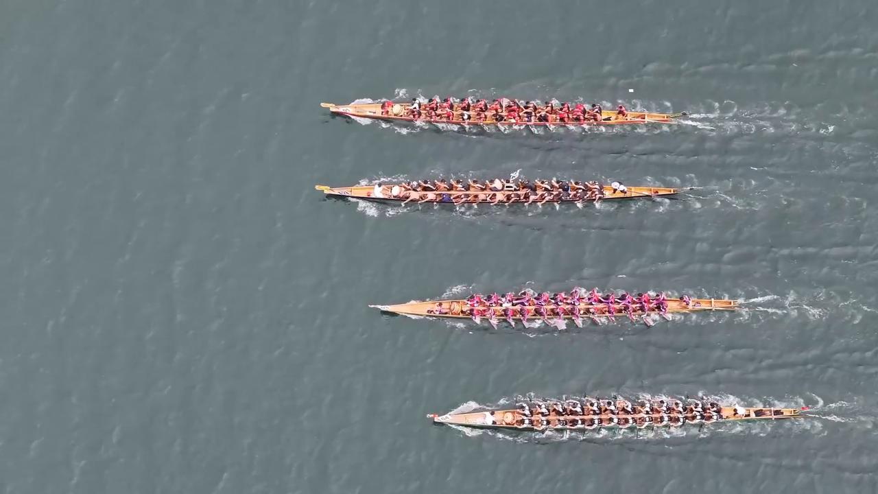 Video thumbnail for China: Dragon Boat.