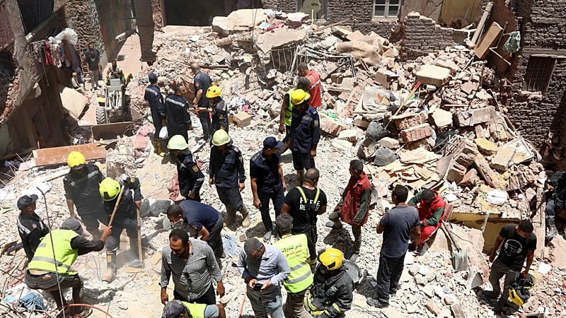 Video thumbnail for At least six dead after 5-storey building collapses in Cairo
