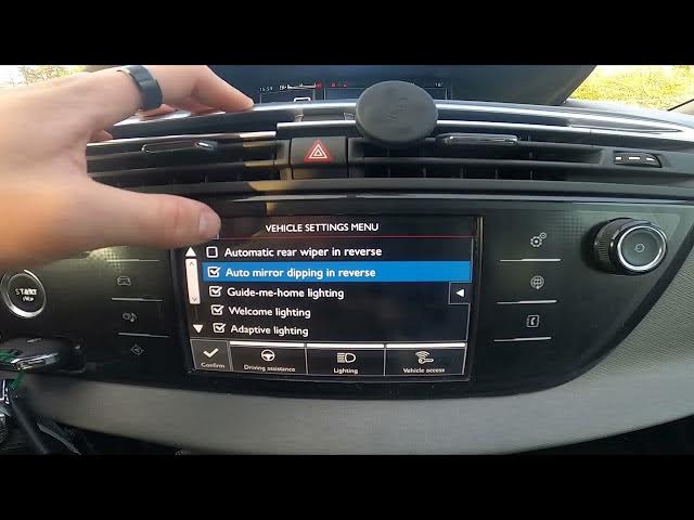 Video thumbnail for How to Enable or Disable Mirror Dipping in Reverse Gear in Citroen C4 Picasso II ( 2013 – 2018 )