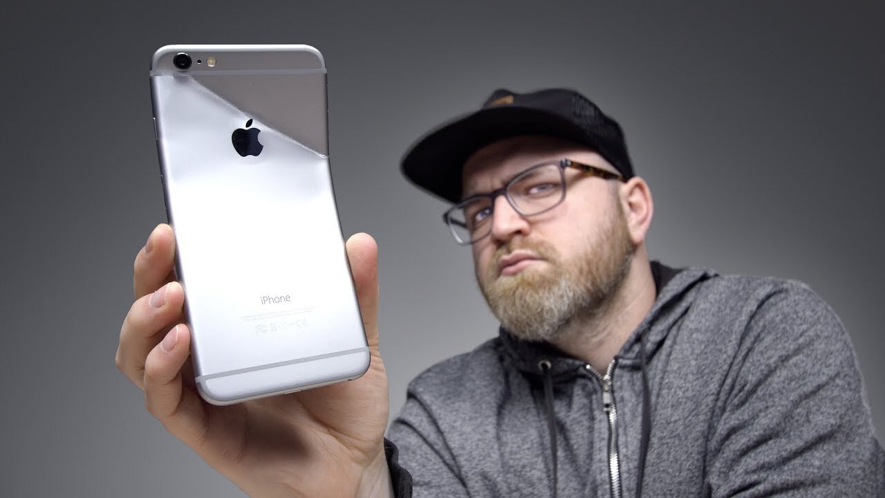 Video thumbnail for iPhone Bendgate Was Real After All...
