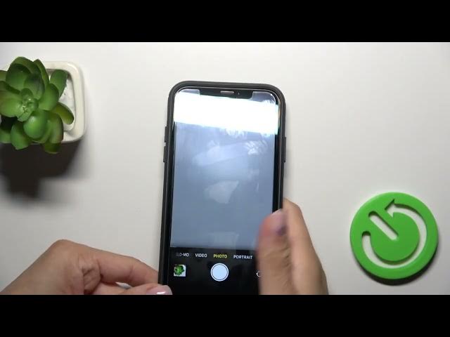 Video thumbnail for iOS: How to Take Long Exposure Photo on iPhone?