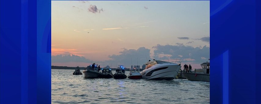Video thumbnail for 8 people rescued as boat takes on water in Sands Point