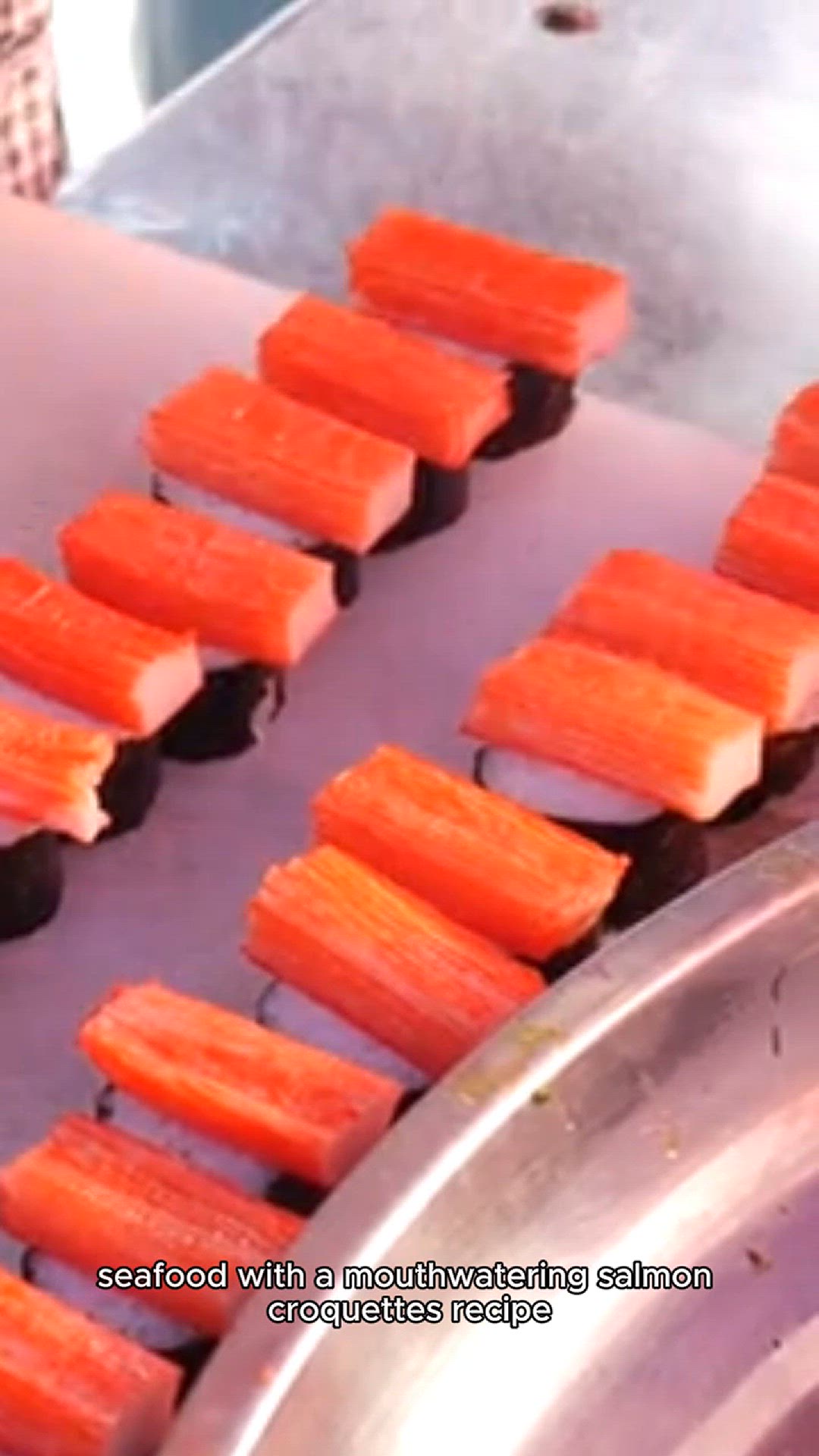 Video thumbnail for salmon croquettes recipe