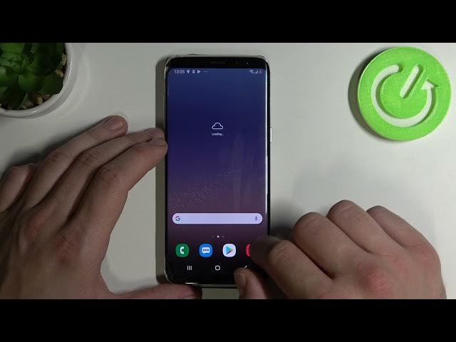 Video thumbnail for Enable and Disable App Drawer - Home Screen Settings on SAMSUNG Galaxy S8