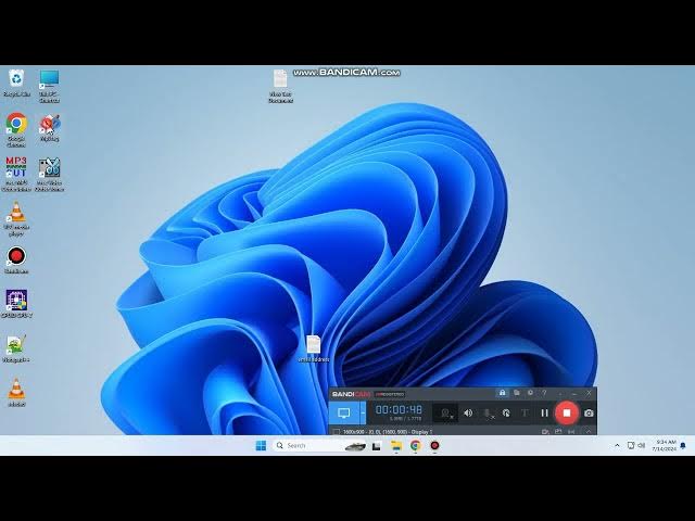 Video thumbnail for How To Add a Cover Photo To a Video/Music File