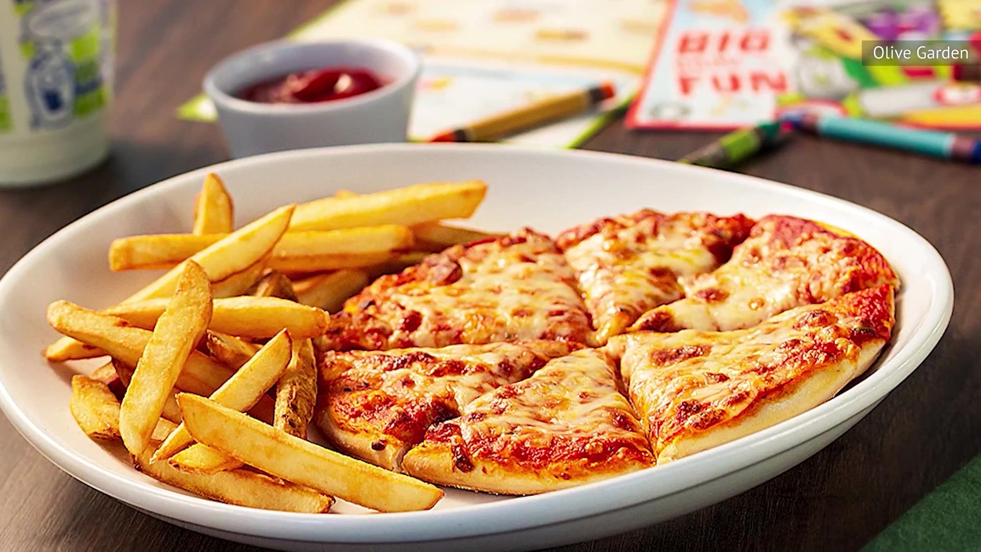 Video thumbnail for The Worst To Best Side Dishes At Olive Garden Ranked