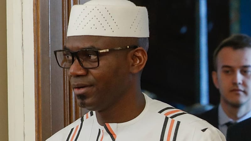 Video thumbnail for Malians respond to the death of defence Minister Sadio Camara