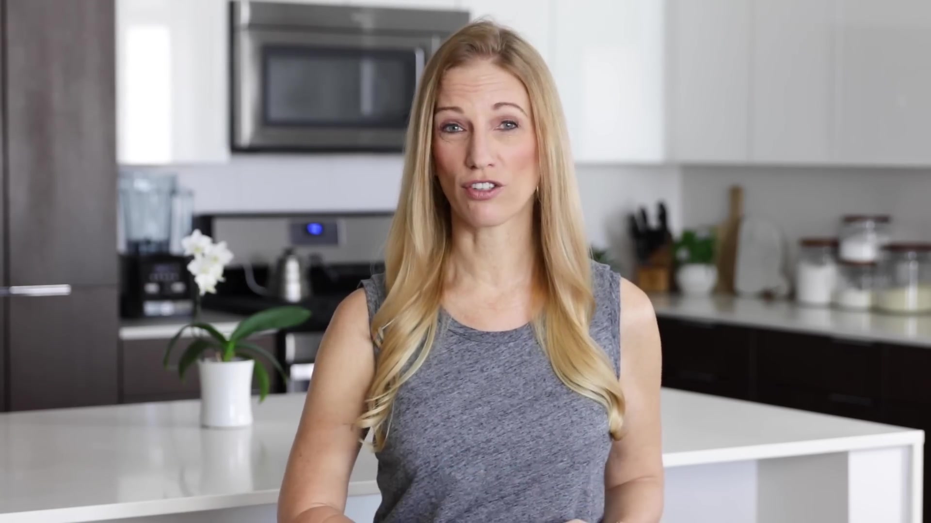 Video thumbnail for 67.COLESLAW RECIPE - 2 WAYS ¦ classic coleslaw + vinegar coleslaw (no mayo coleslaw) (1080p 24fps)