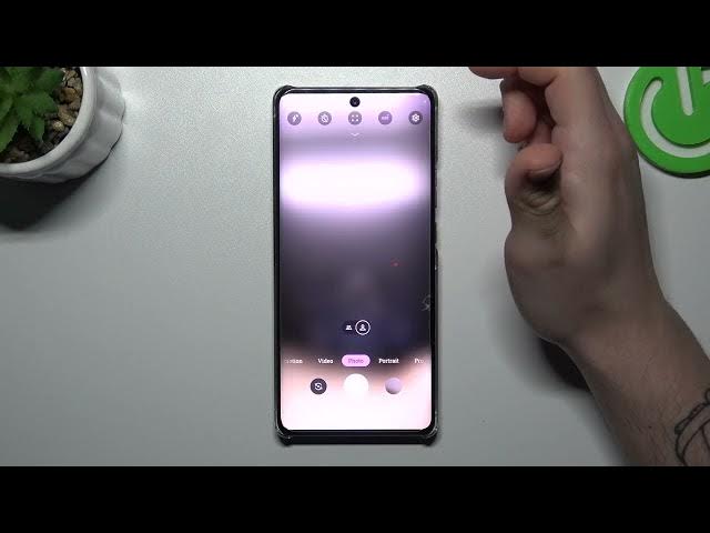 Video thumbnail for How to Change Photo Aspect Ratio in Motorola Moto X40 - Pick Aspect Ratio of Photos