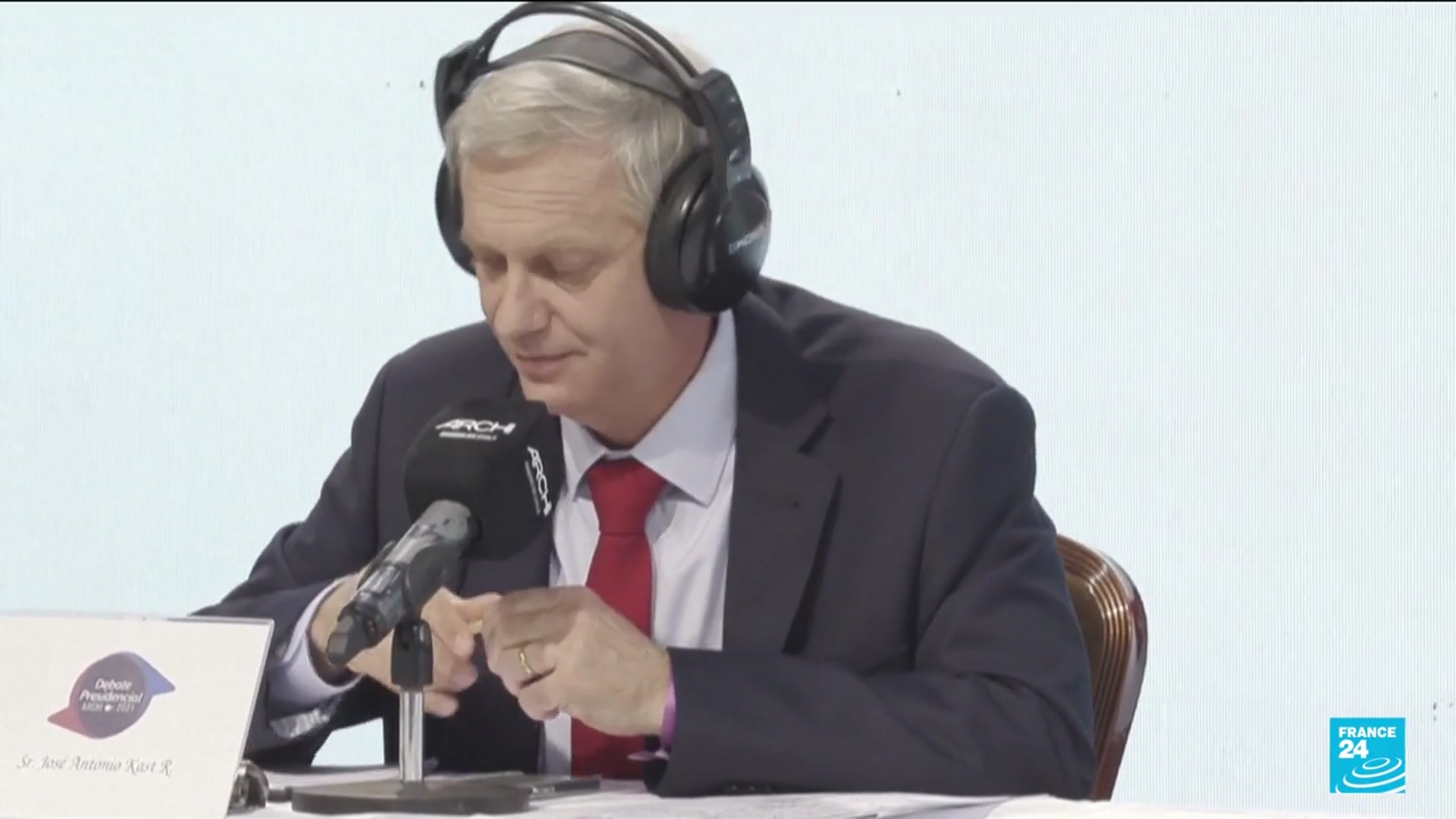 'Video thumbnail for In a Chile fearful of crime, a presidential vote pits a communist against the far right'