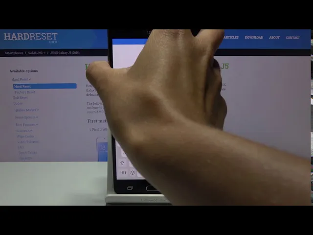 Video thumbnail for How to Add or Remove Google Account in SAMSUNG Galaxy J5 (2016) – Manage Google User