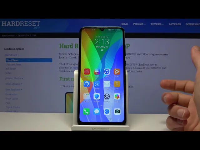 Video thumbnail for How to Grab a Screenshot in Huawei Y6P - Save Screen Content