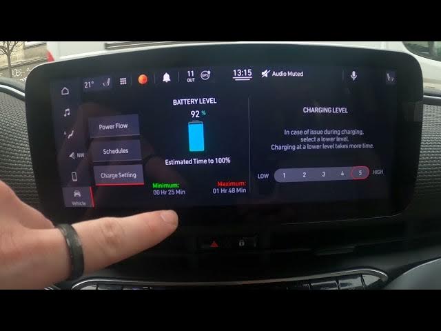 Video thumbnail for How to Find and Manage Charge Settings in Fiat 500 Electric ( 2020 - now ) - Check Battery Level