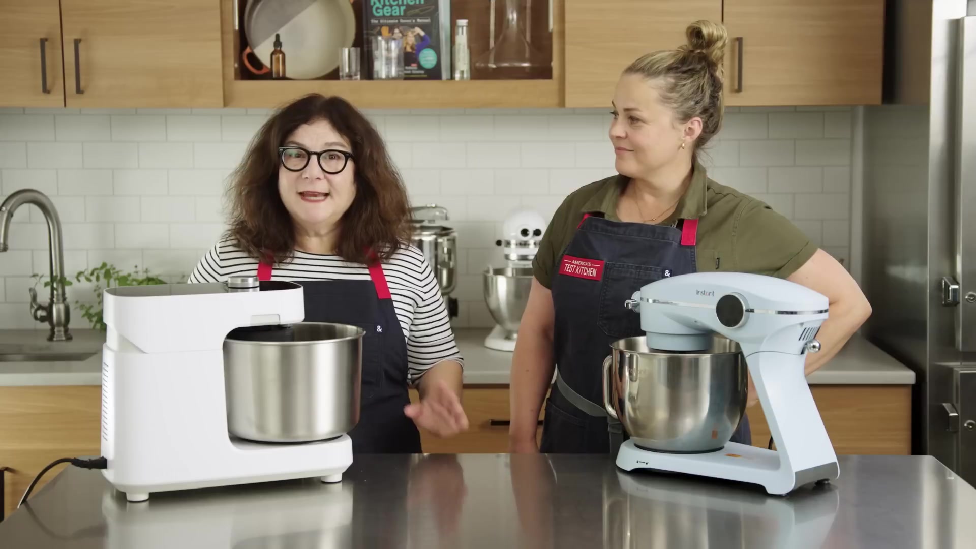 Video thumbnail for 26.The Best and Worst Kitchen Tools for 2026 ¦ Gear Heads (1080p 24fps)