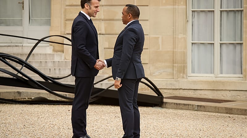 Video thumbnail for Madagascar expels French diplomat amid rising tensions