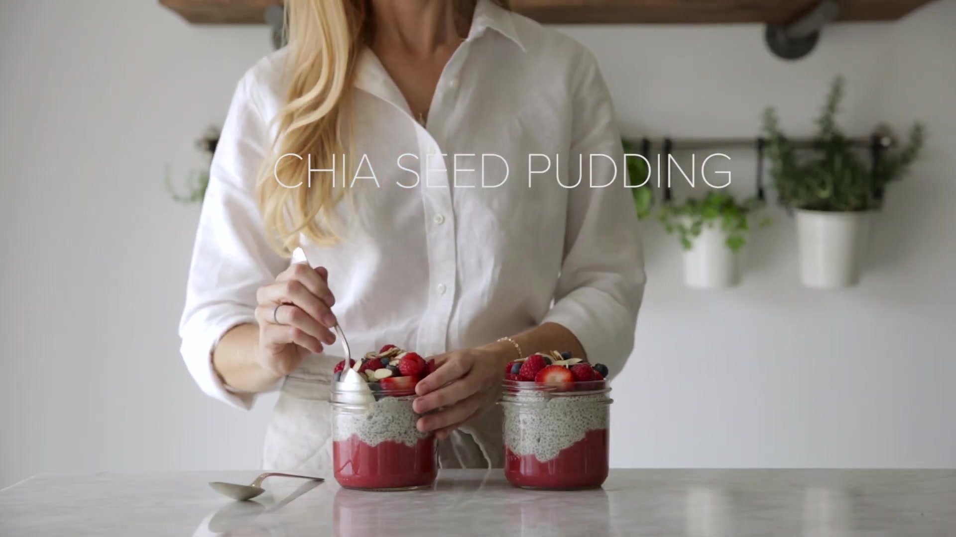 Video thumbnail for 38.HOW TO MAKE CHIA SEED PUDDING ¦ easy & healthy chia pudding recipe (1080p 24fps)