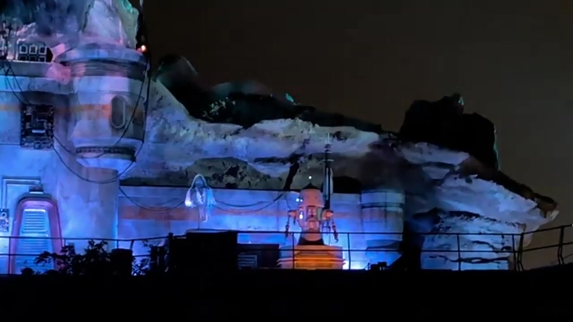 'Video thumbnail for Shadows of Memory: A Skywalker Saga at Disneyland for Season of The Force'